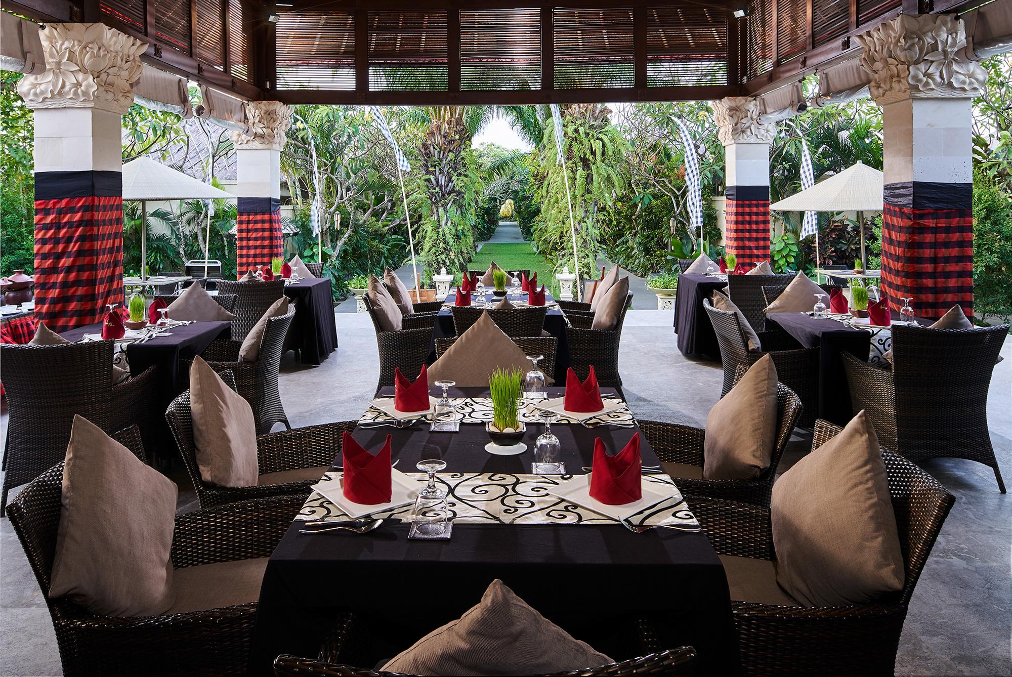 Mahagiri Villas Sanur Exterior photo